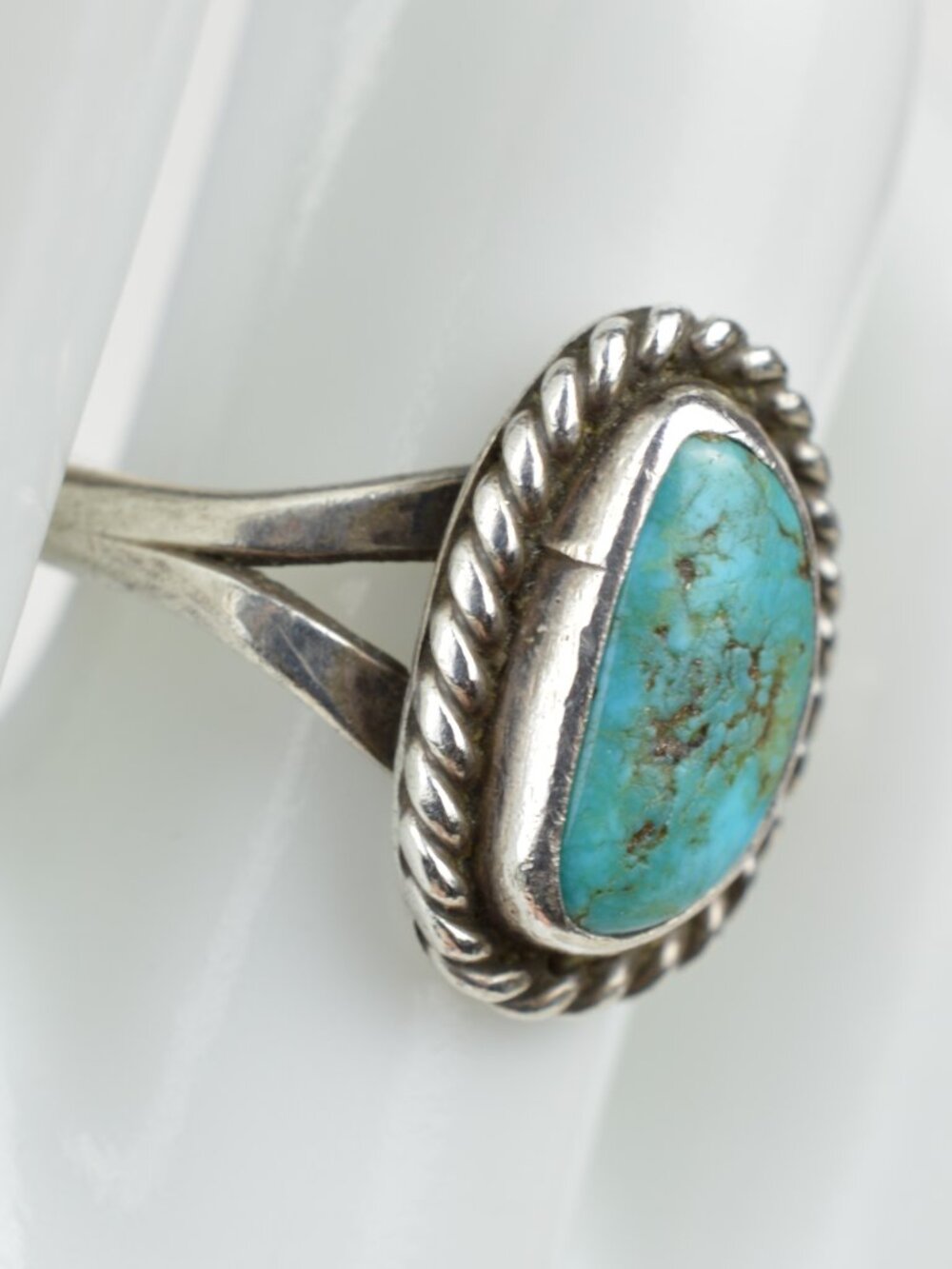 Vintage Navajo Turquoise Sterling Silver Split Shank Ring Sz 6.25 - Picture 3 of 8